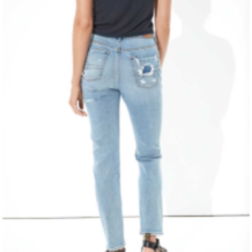 Stretch Ripped Mom Jeans - Picture 3 of 4